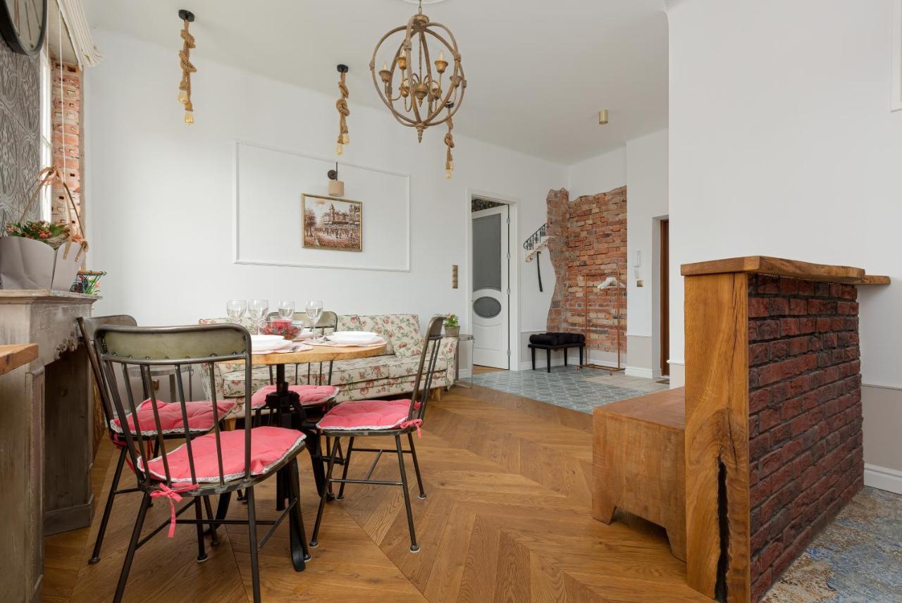 Apartment On The Warsaw Square By Noclegi Renters Kültér fotó