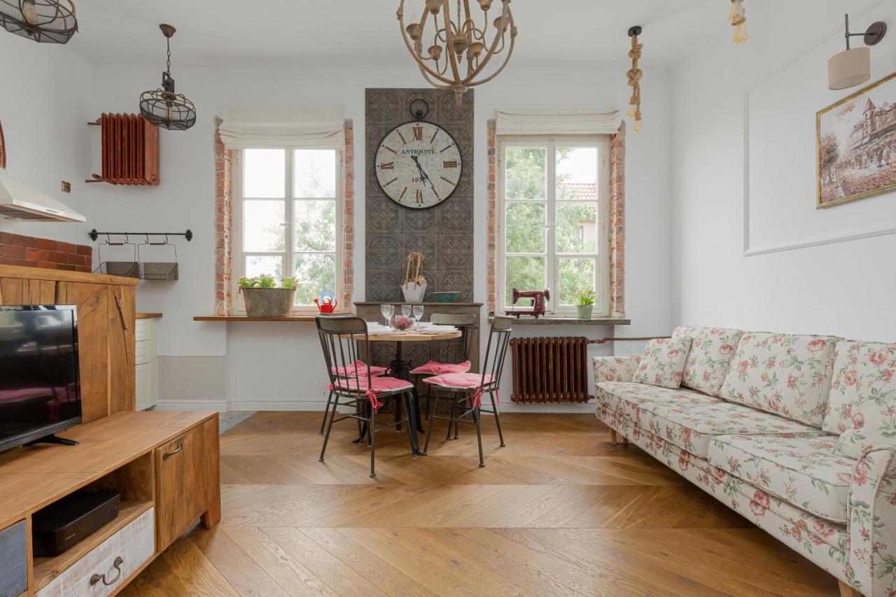 Apartment On The Warsaw Square By Noclegi Renters Kültér fotó